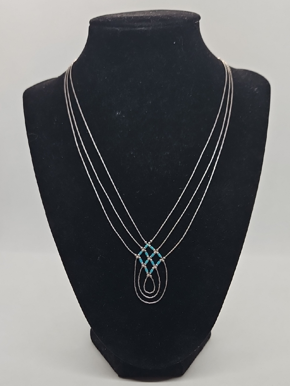 Southwestern Style Liquid Silver Turquoise Bead Necklace